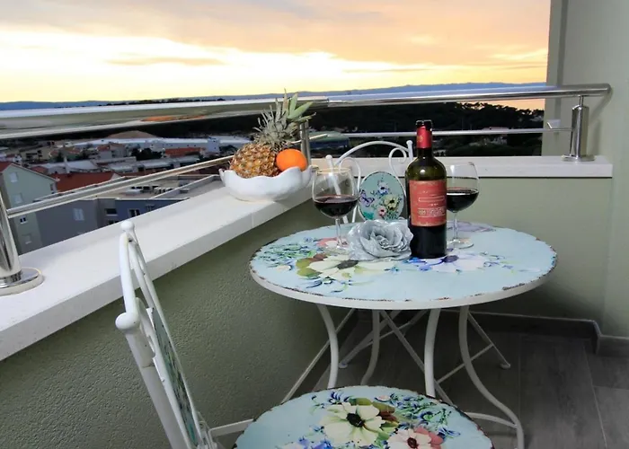 New Penthouse 150 M2 With Private Jacuzzi, Beautiful Sea, City And Island View * Makarska